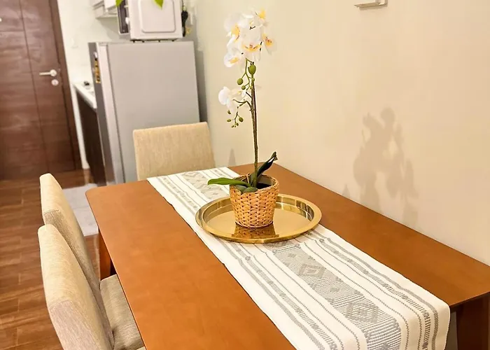 Apartment La Casa Air At Smdc Air Residences, Ayala Makati Near Shopping Malls And Makati Medical Center *