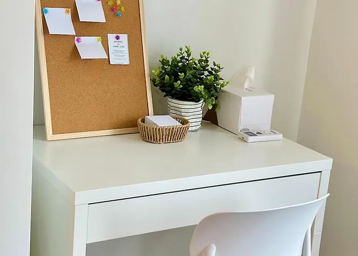 Apartment La Casa Air At Smdc Air Residences, Ayala Makati Near Shopping Malls And Makati Medical Center Manila